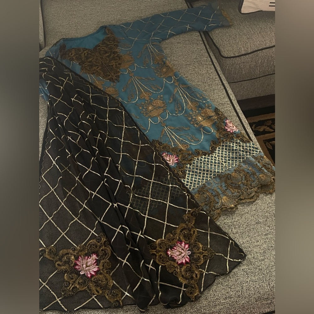 Indian pakistani 2 pc outfit